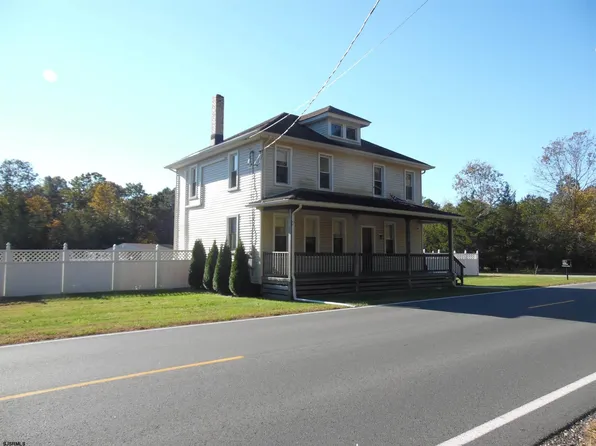 316 Pomona Rd, Galloway, NJ 08205