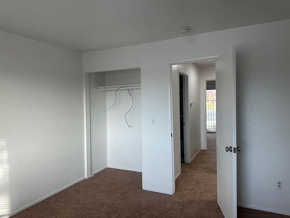 5th image of 209 Alaska Ave APT 14