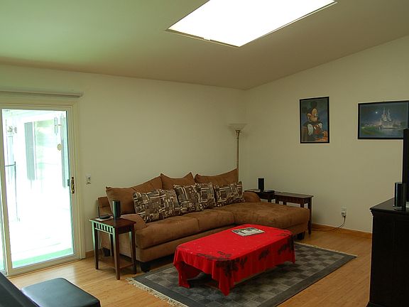 2nd image of 6150 Decanture Ct