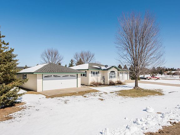 3rd image of 620 Krista Cir