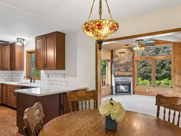 818 Pine Tree Trl, Stillwater, MN 55082