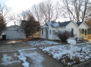489 W 3rd St, Richland Center, WI 53581