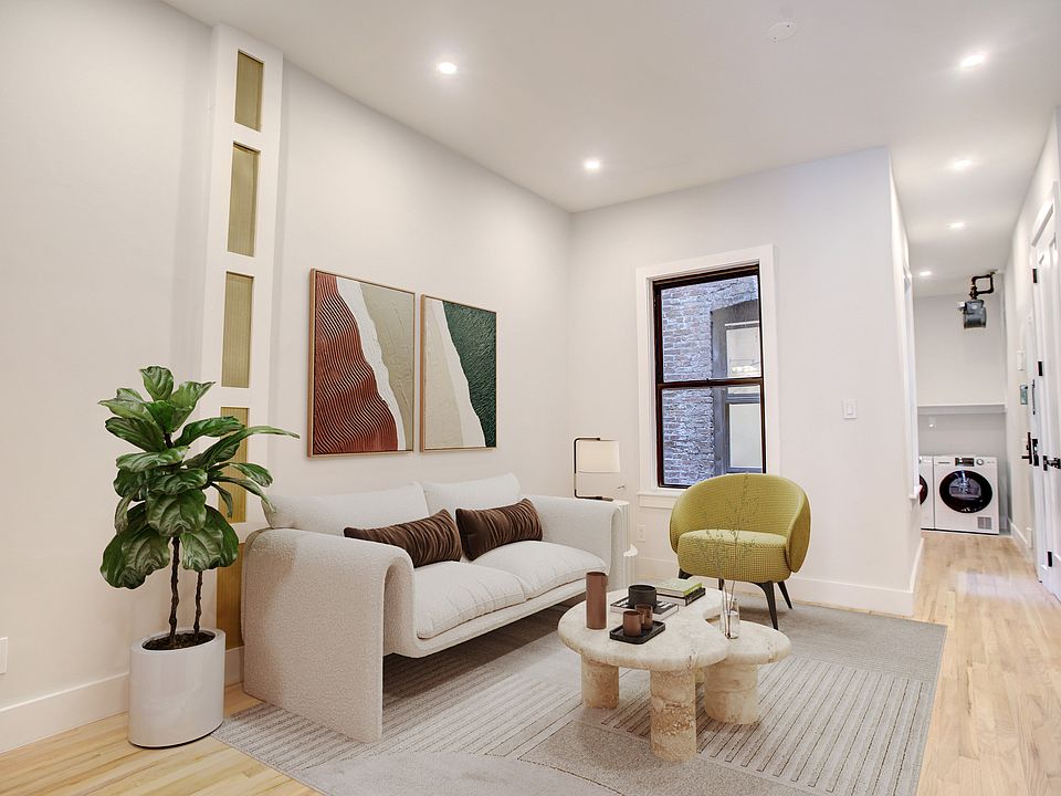1st image of 206 W 96th St APT 4A