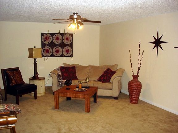 4th image of 749 Maltby Dr