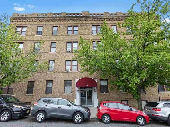 22 73rd Street image 1 of 32