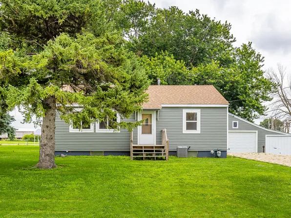 31578 Market St, Garden City, IA 50102