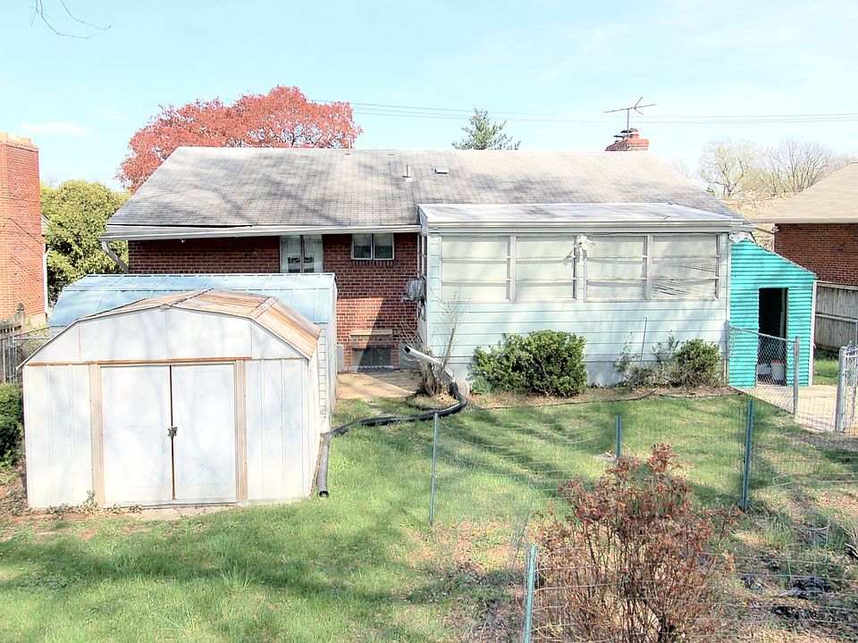 2nd image of 10920 Inwood Ave