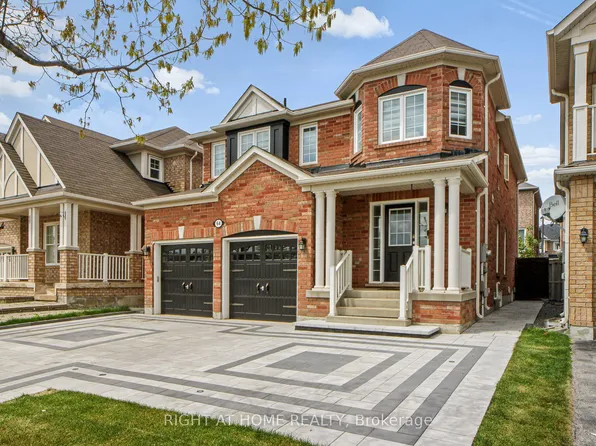 64 Williamson Family Holw, Newmarket, ON L3X 3K2