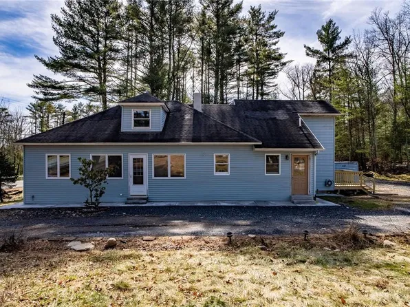 1061 State Route 42, Sparrowbush, NY 12780