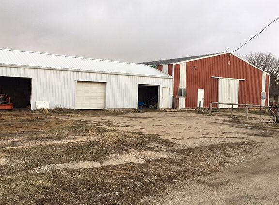 3rd image of 50881 300th St