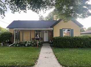 1403 W 4th Ave, Brodhead, WI 53520