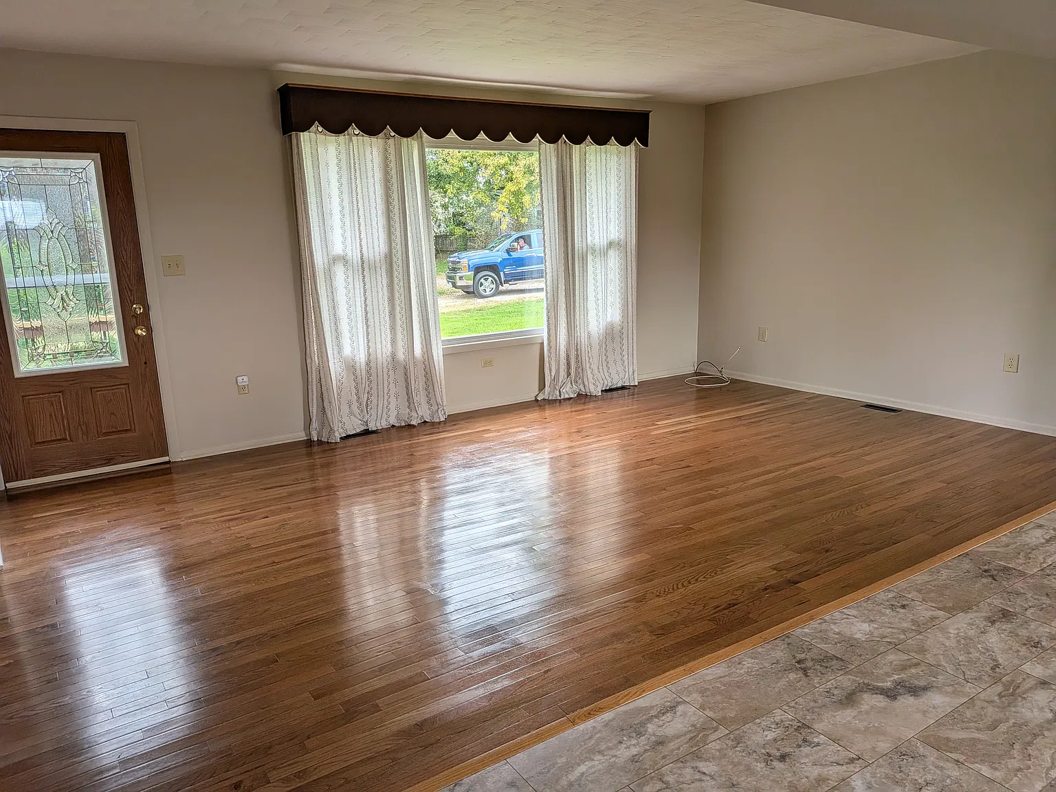 431 Westfield Ave — Photo 3
