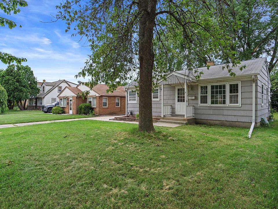 2183 South 98th STREET, West Allis, WI 53227 | Zillow