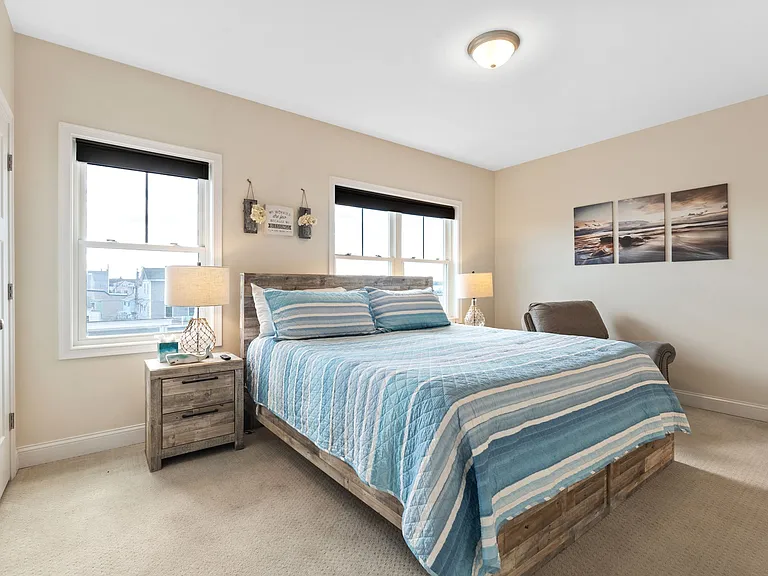 128 Ashworth Ave #307 — Photo 5