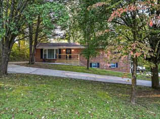 325 Mohawk Dr NW, Cleveland, TN 37312