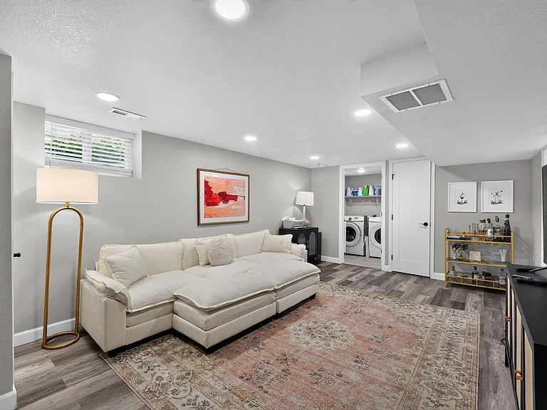 2615 W Caithness Pl — Photo 23