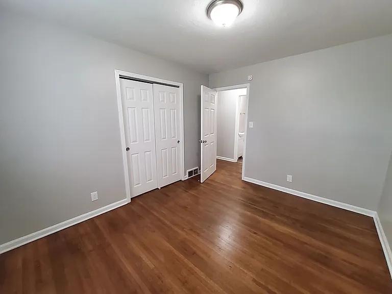 3370 Powers Rd — Photo 8