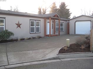 3648 Rivercrest Dr, Eugene, OR 97404