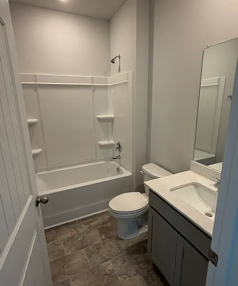 5437 Conifer Ln — Photo 4