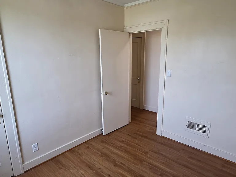 3410 Rosa Parks Blvd — Photo 14