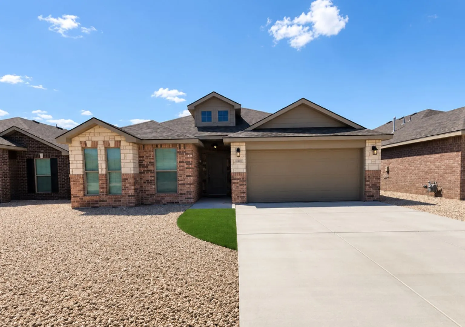 The Stand Out In Willowbend! — Photo 1