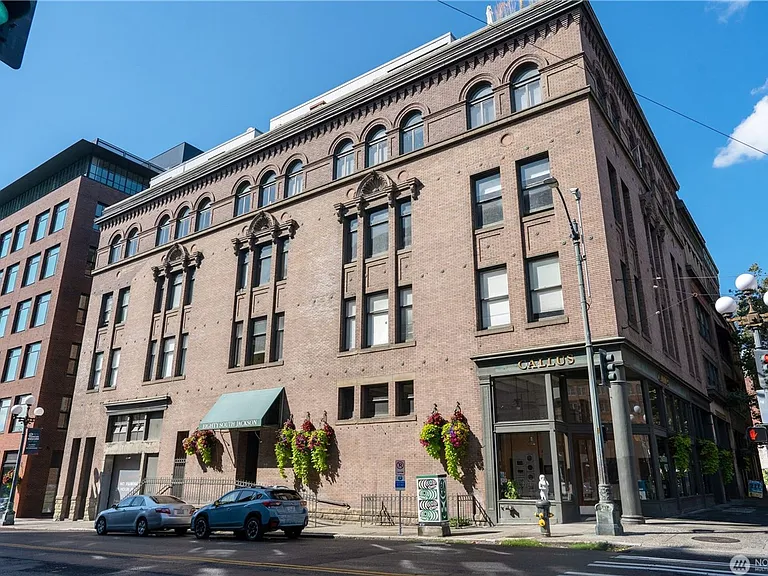 80 S Jackson St #408 — Photo 17