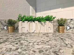 1084 W 21st St APT 2, Jacksonville, FL 32209