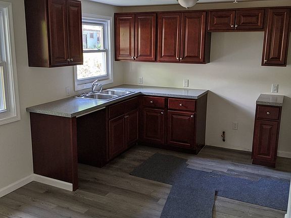 3rd image of 113 Byrne Pl