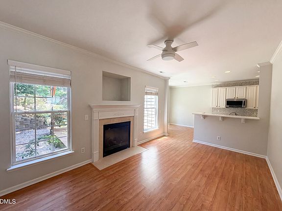3rd image of 8409 Aztec Dawn Ct