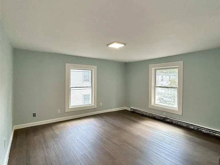 106 Ball St #2 — Photo 7