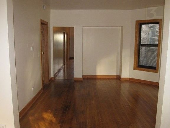 3rd image of 5433 N Glenwood Ave #1