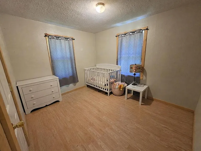 4940 Hobbs Rd — Photo 10