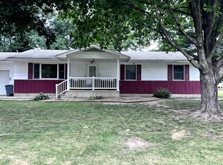 915 Lindell Blvd, Memphis, MO 63555