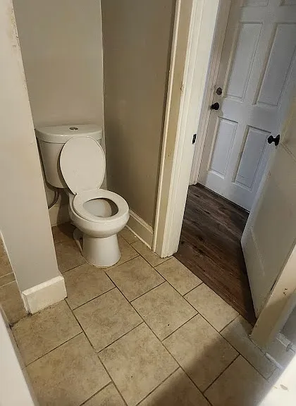 2044 Highland Ave #4 — Photo 6
