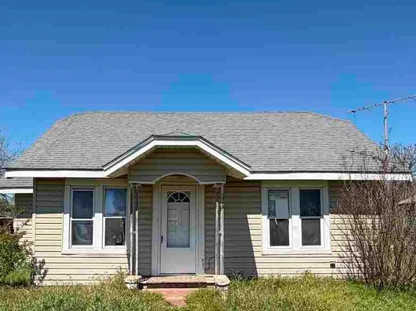 422 W Choctaw St, Garber, OK 73738