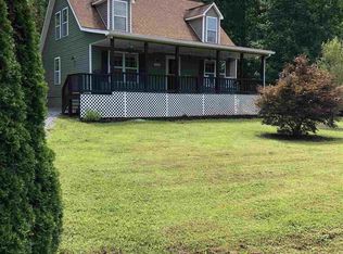 5452 Willow Springs Rd, Young Harris, GA 30582