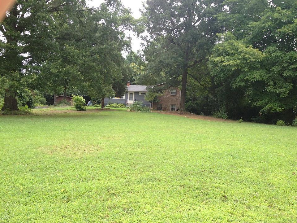 2nd image of 1105 Salem Lake Rd