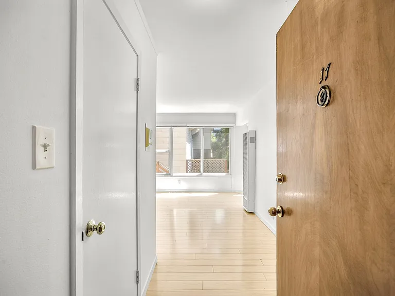 435 Euclid Ave #386R — Photo 5