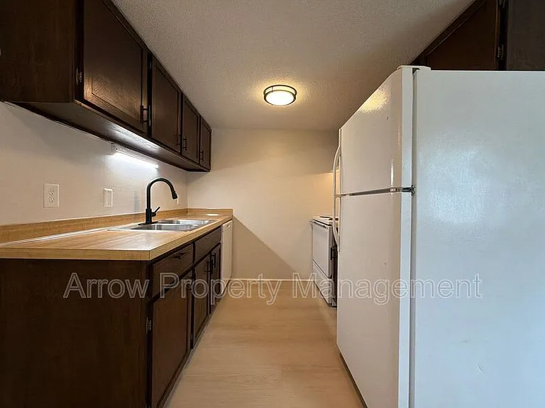 3619 N 60th St #24 — Photo 2