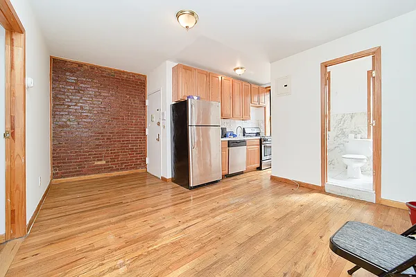 Rented by Living New York | media 7