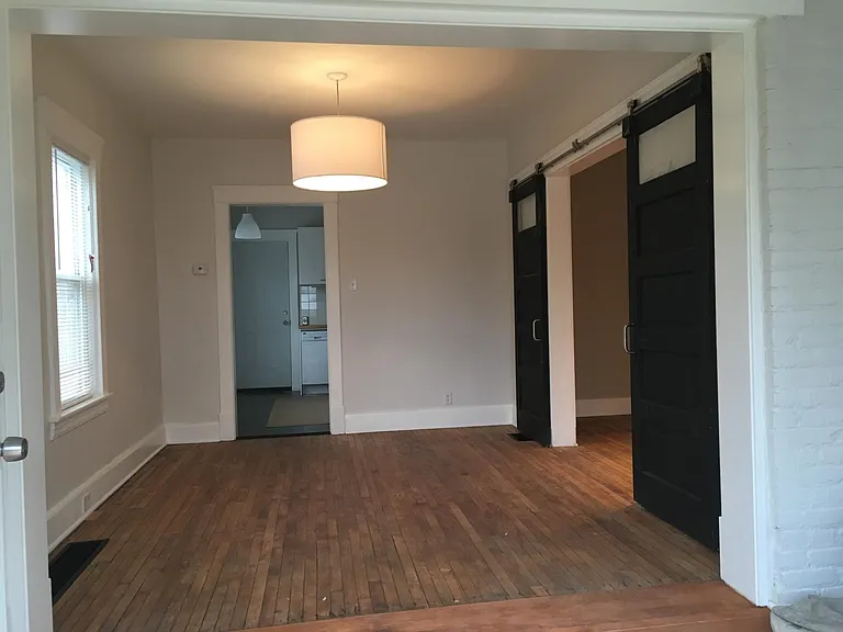 2104 W 11th St #3 — Photo 7