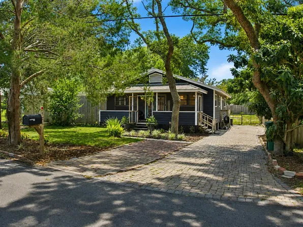 521 2nd Ave, Destin, FL 32541
