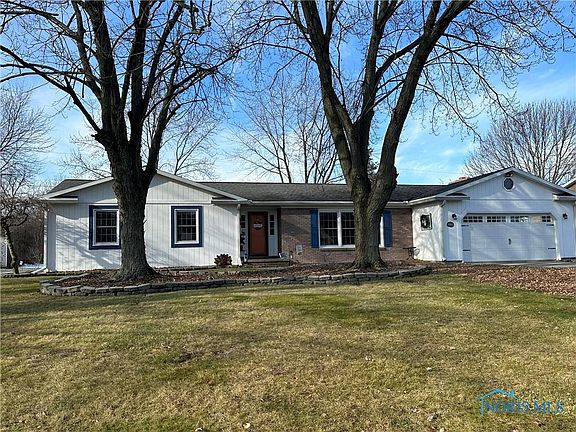 3rd image of 1103 Old Orchard Dr