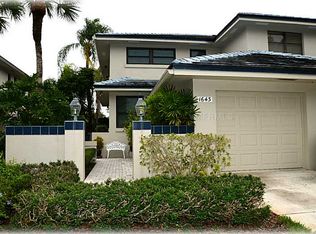 1643 Watermark Cir NE, St Petersburg, FL 33702