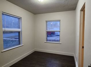 712 Bancroft St #2, Des Moines, IA 50315