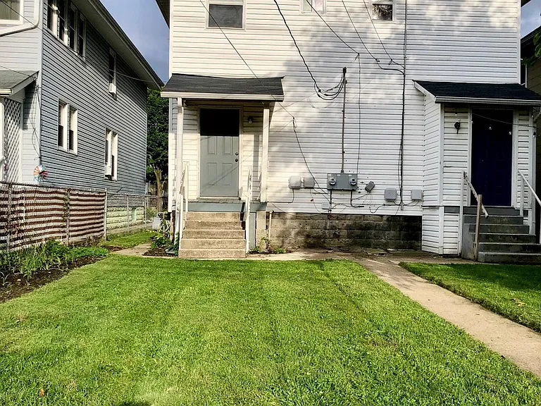 1317 N 6th St — Photo 13