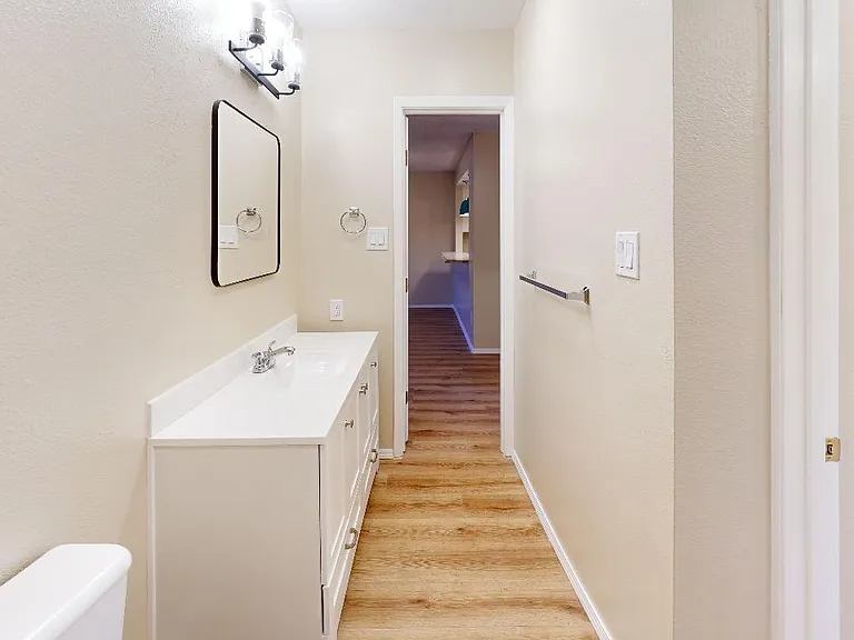 1855-Girard-NE-Unit-9-Bathroom_04222026
