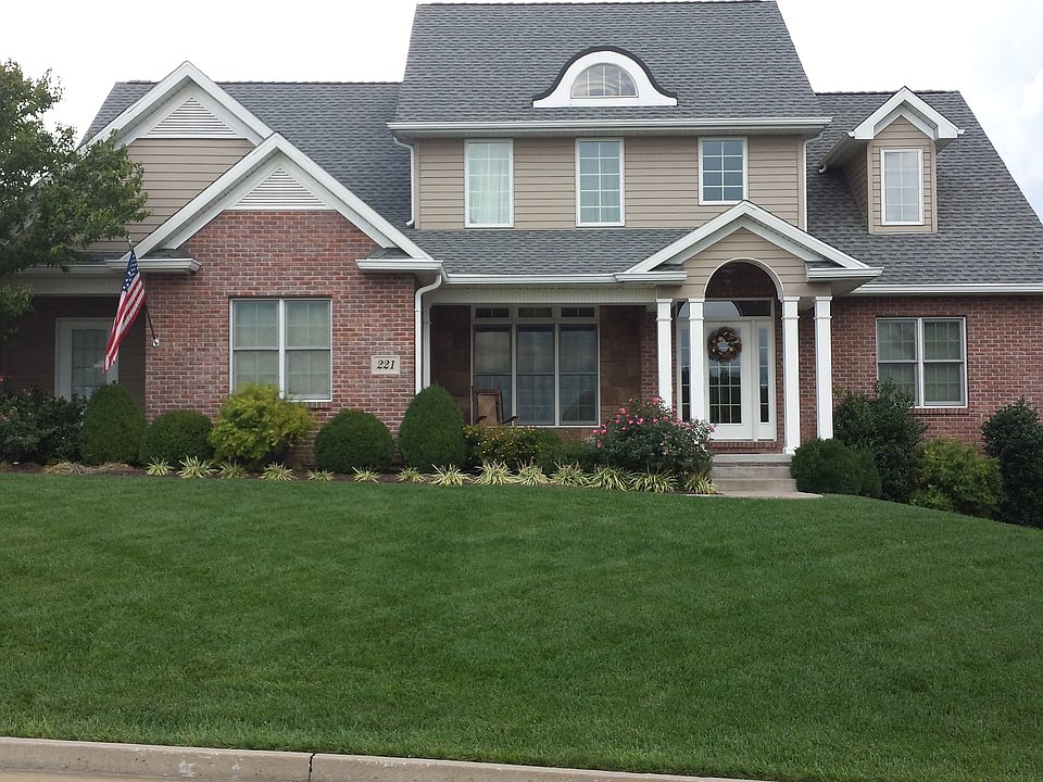 221 Covered Wagon RD. 