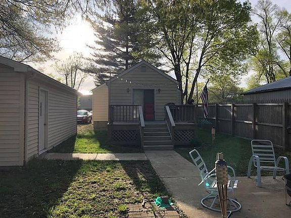 3rd image of 617 N Swords Ave