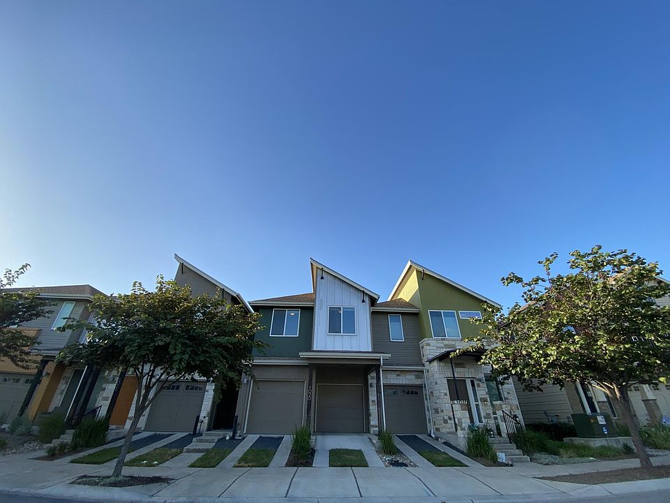 Convenient Front Unit with 2-Car Garage: Drive right in!